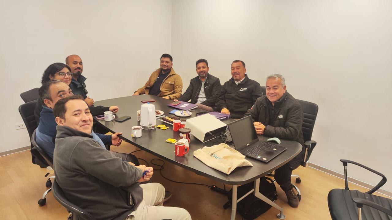Reunión de equipo comercial con Nestlé